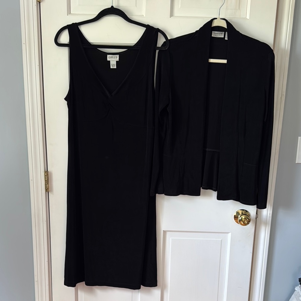 Chico's Travelers  Black Sleeveless Dress With Jacket.